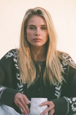 Antique Floral Crop Cardigan Olive