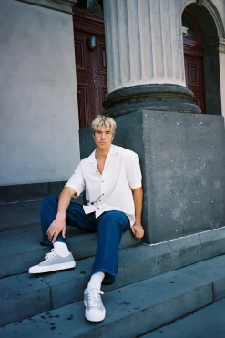 Breakers Essential Jean Navy