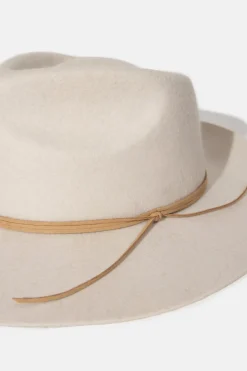 Classic Felt Hat Sand