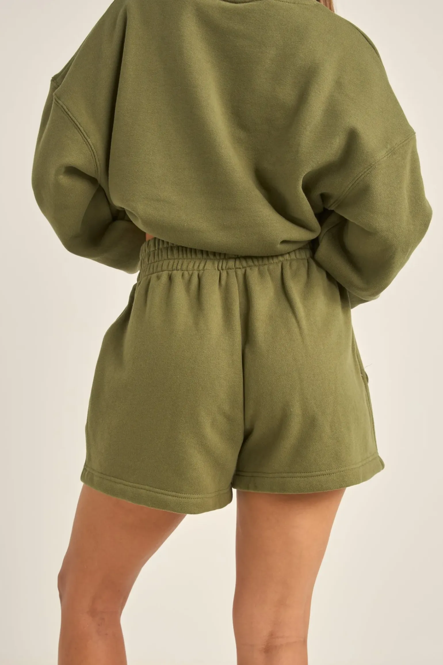 College Fleece Short Olive