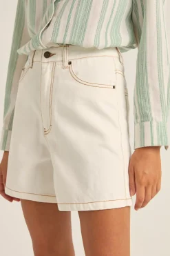 Escape Denim Short Cream