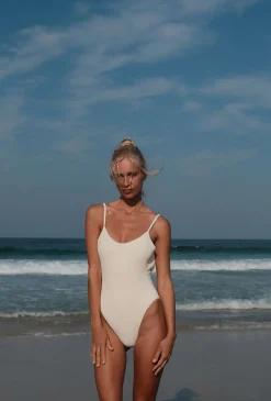 Essential Rib Minimal One Piece Creme