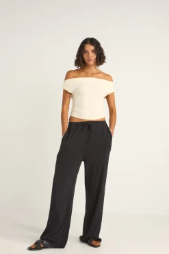 Juno Off Shoulder Top Cream