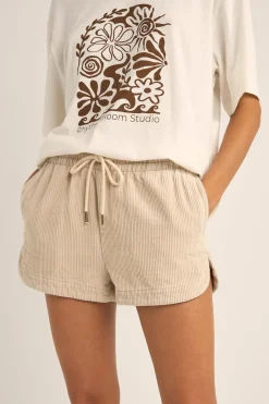 Mazzy Corduroy Short Sand